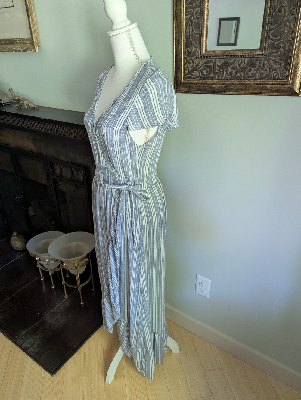 American Eagle Outfitters Women's Medium Blue Stripe Wrap Dress Ruffle Accent - Picture 4 of 11